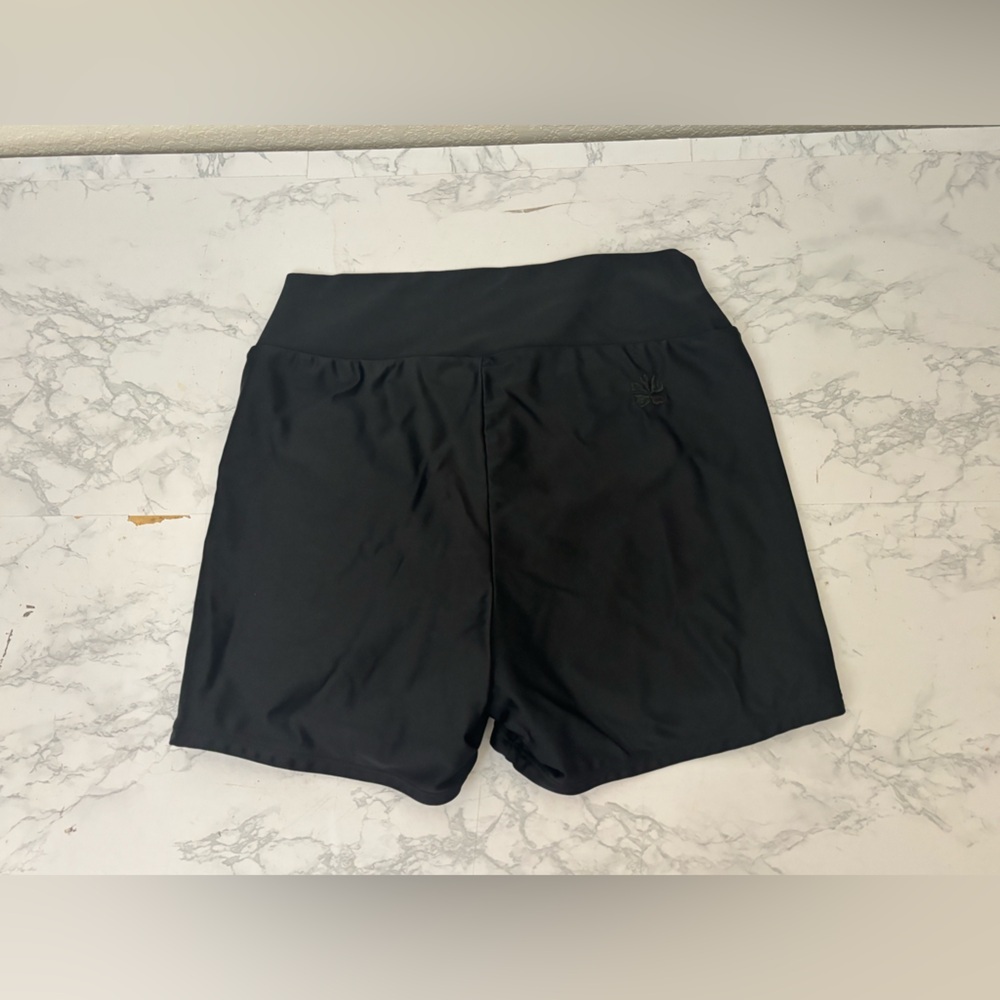 Hapari Women's Size L Black Shorts High Waist Bike Pull On​ - Picture 3 of 5